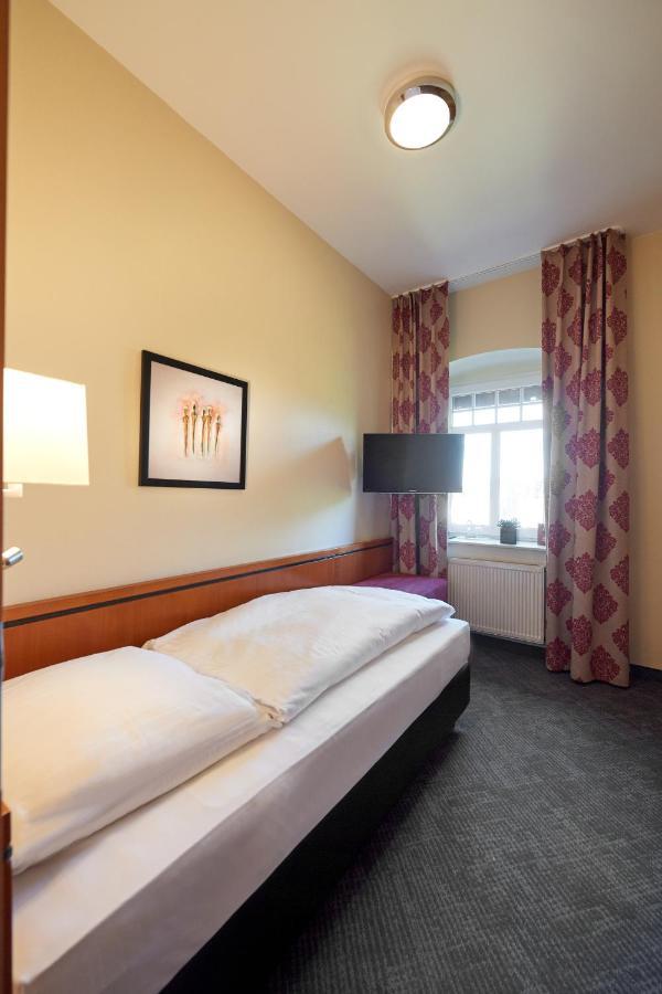 Hotel Eisbach Ransbach-Baumbach Bagian luar foto